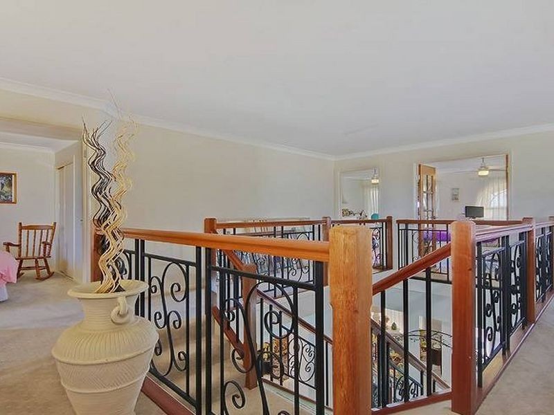 1 Ben Dalley Drive, Helensvale QLD 4212