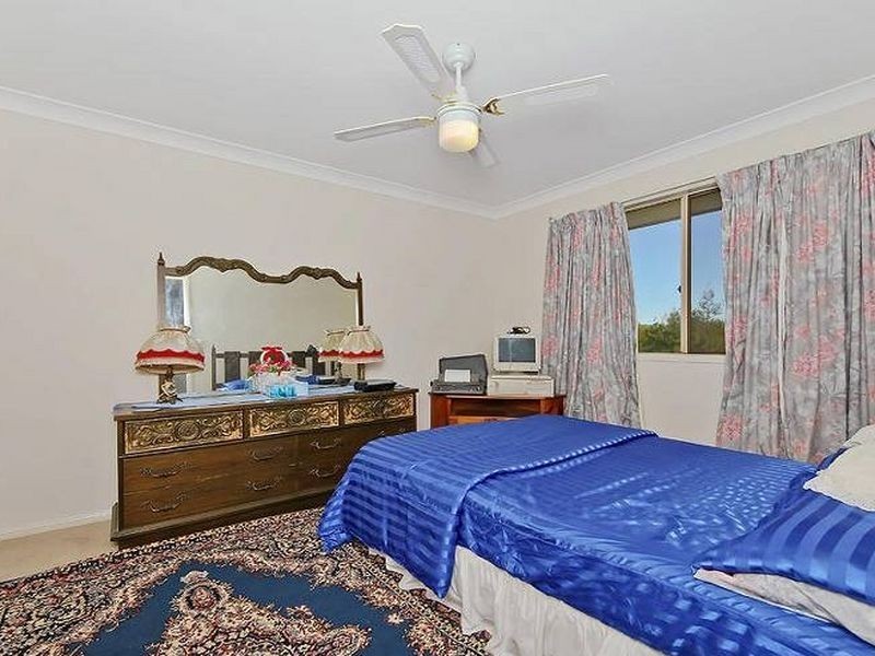 1 Ben Dalley Drive, Helensvale QLD 4212