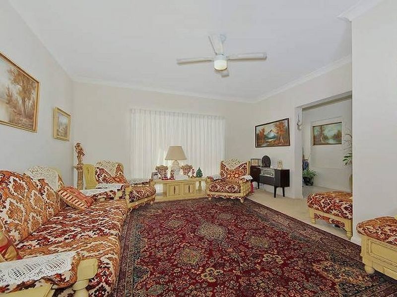 1 Ben Dalley Drive, Helensvale QLD 4212