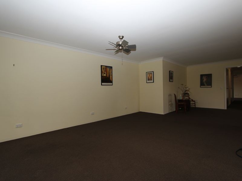 19 Lakefield Crescent, Paradise Point QLD 4216