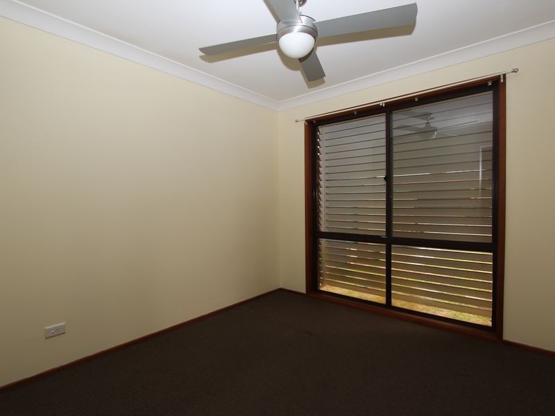 19 Lakefield Crescent, Paradise Point QLD 4216