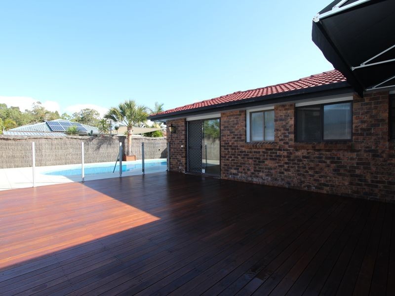 19 Lakefield Crescent, Paradise Point QLD 4216