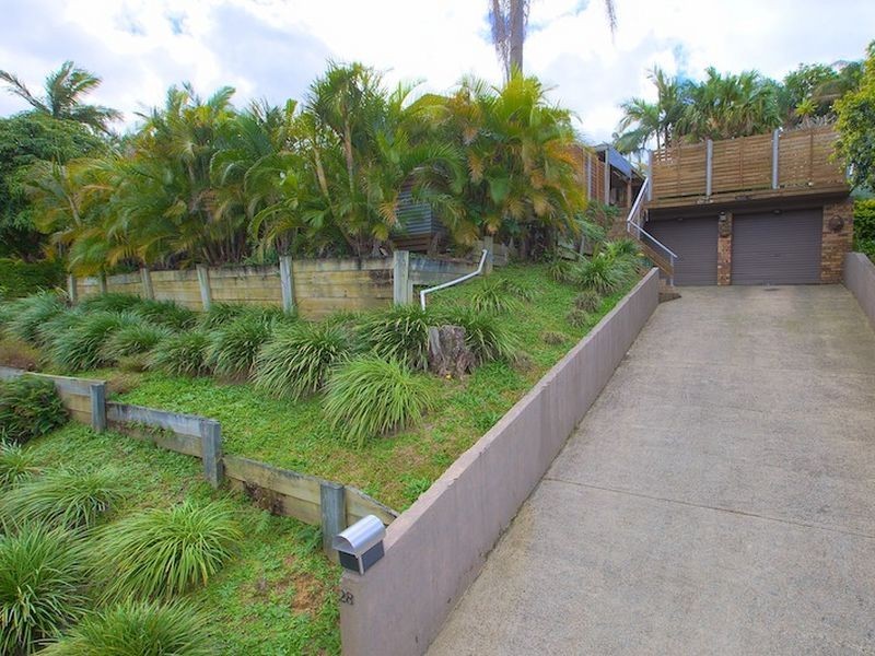 28 Jingella Street, Hope Island QLD 4212