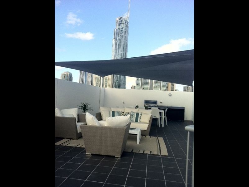 30-32 Paradise Island (Sentosa Waters), Surfers Paradise QLD 4217