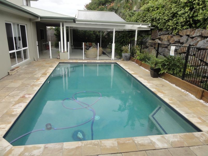 7 Mellum Circuit, Pacific Pines QLD 4211