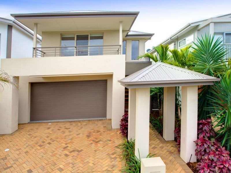34 Riverlinks Boulevard, Helensvale QLD 4212