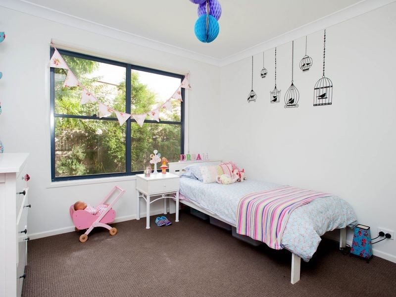 4 Thrush Avenue, Paradise Point QLD 4216