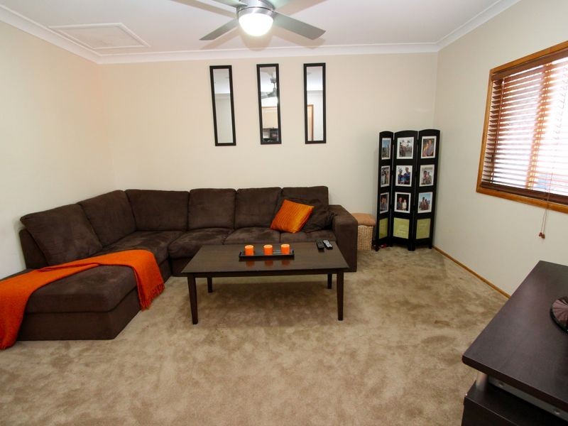 2/24 Eurimbula Court, Paradise Point QLD 4216