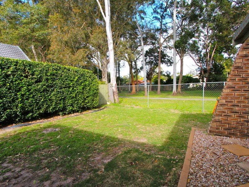 2/24 Eurimbula Court, Paradise Point QLD 4216