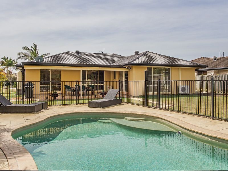 35 Audrey Avenue, Monterey Keys QLD 4212