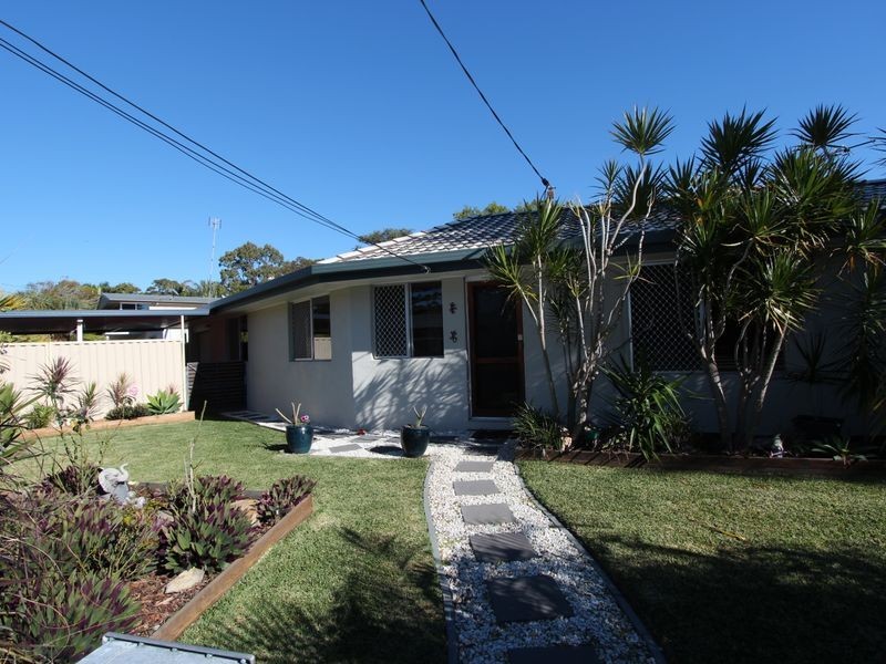 28 Tallara Street, Coombabah QLD 4216