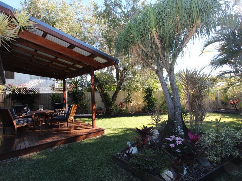 28 Tallara Street, Coombabah QLD 4216
