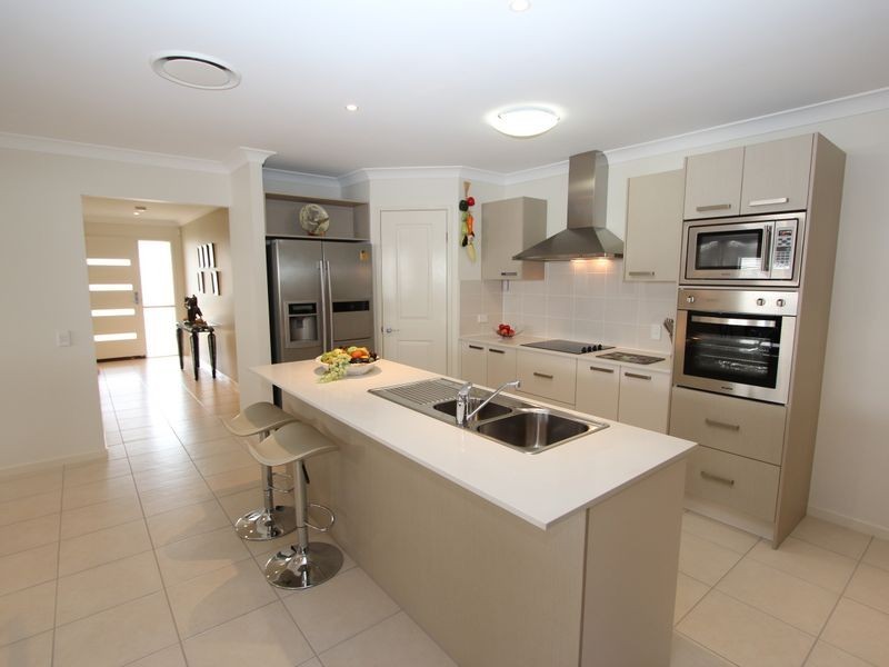 7 Conestoga Way, Upper Coomera QLD 4209