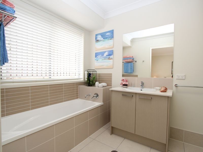 7 Conestoga Way, Upper Coomera QLD 4209