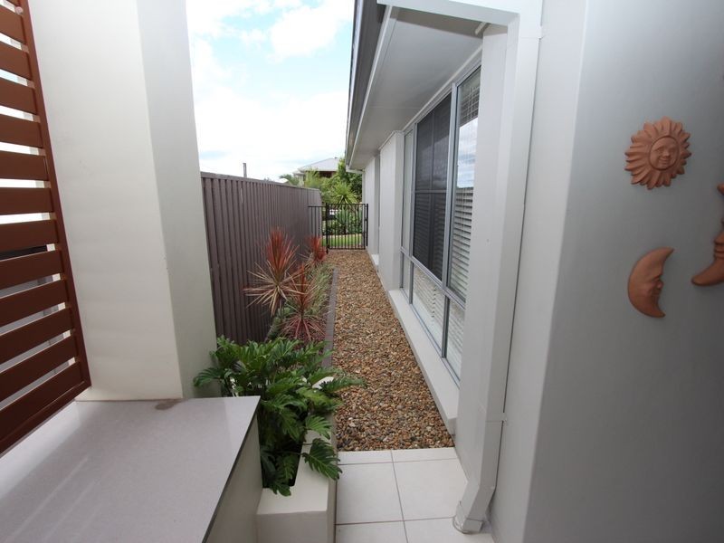 7 Conestoga Way, Upper Coomera QLD 4209