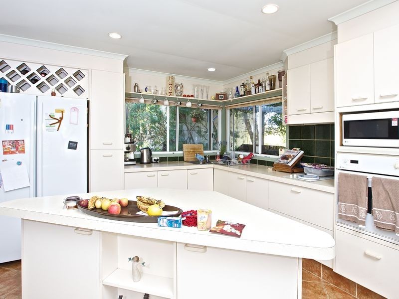 36 Coombe Avenue, Hope Island QLD 4212