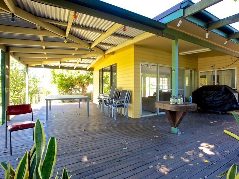 36 Coombe Avenue, Hope Island QLD 4212