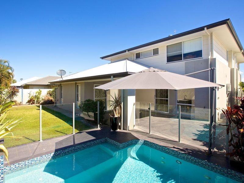 50 Rhodium Crescent, Hope Island QLD 4212