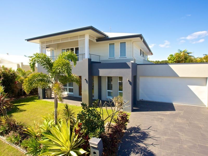 50 Rhodium Crescent, Hope Island QLD 4212