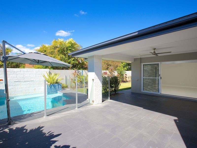 50 Rhodium Crescent, Hope Island QLD 4212