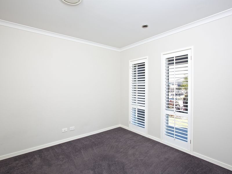 50 Rhodium Crescent, Hope Island QLD 4212