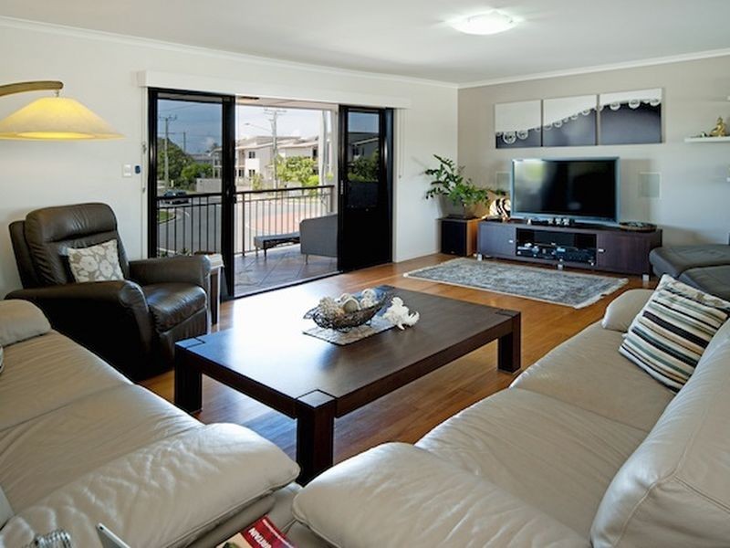 40 Abalone Avenue, Paradise Point QLD 4216