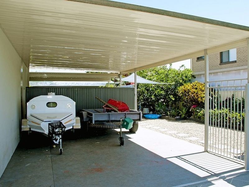 40 Abalone Avenue, Paradise Point QLD 4216