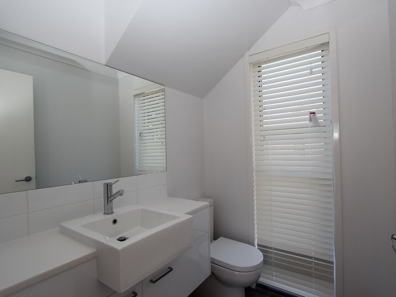 46A Allinga Street, Coombabah QLD 4216