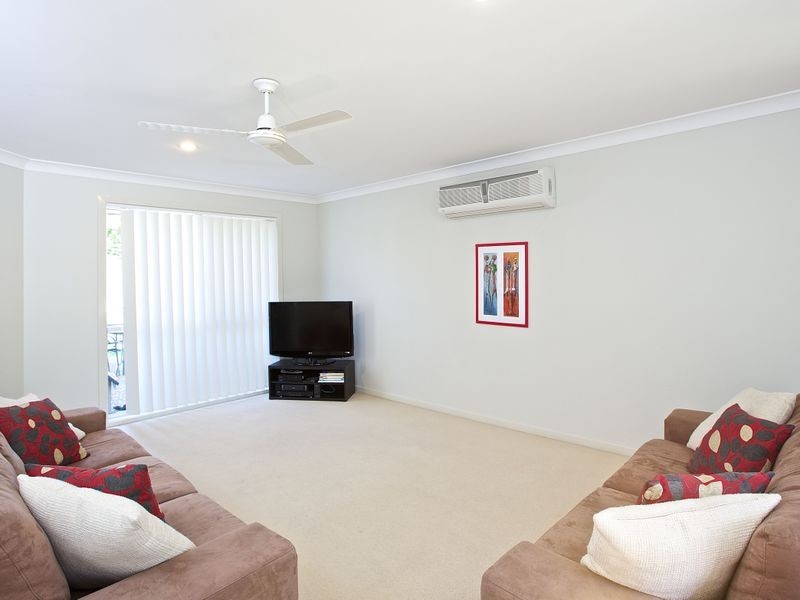1 Purlingbrook Street, Upper Coomera QLD 4209