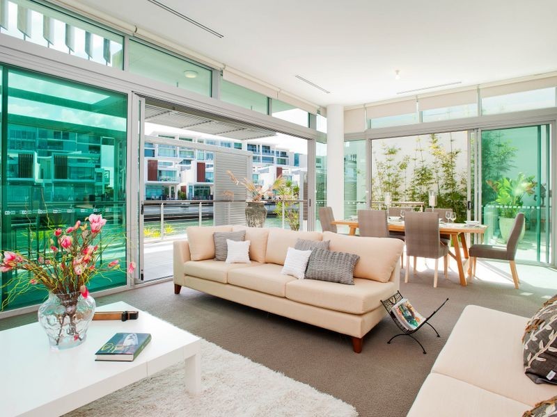 8104 Ephraim Island, Paradise Point QLD 4216
