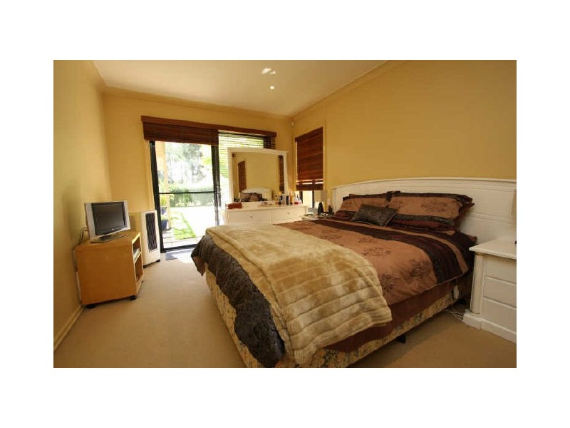 Hope Island QLD 4212