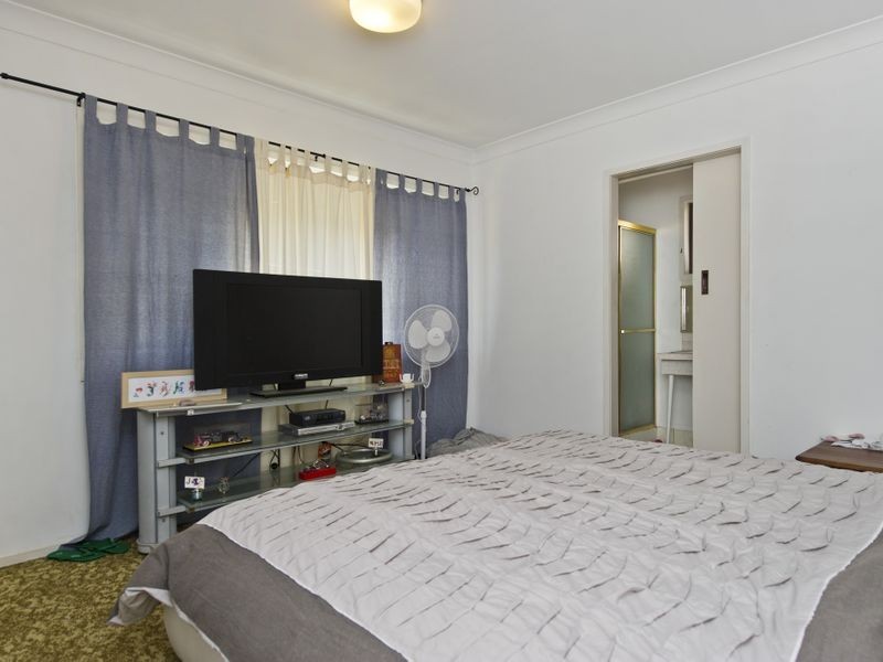 14 Margaroola Avenue, Biggera Waters QLD 4216