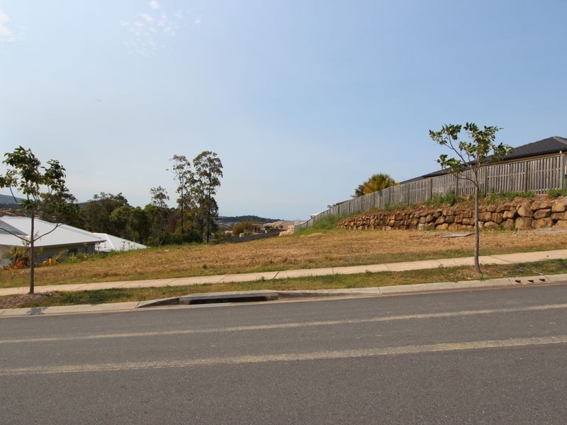 5 Diamantina Circuit, Pacific Pines QLD 4211