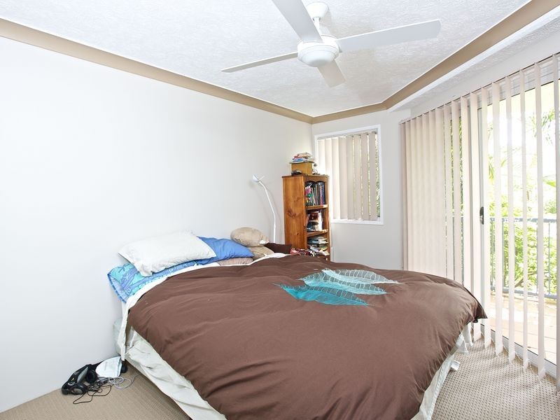 1/9 Madang Crescent, Runaway Bay QLD 4216