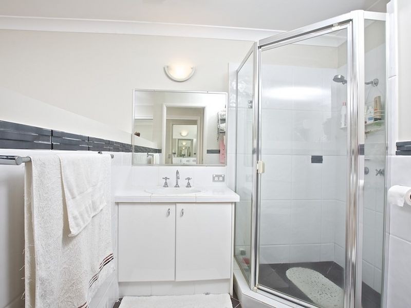 20/19 Santa Barbara Road, Hope Island QLD 4212