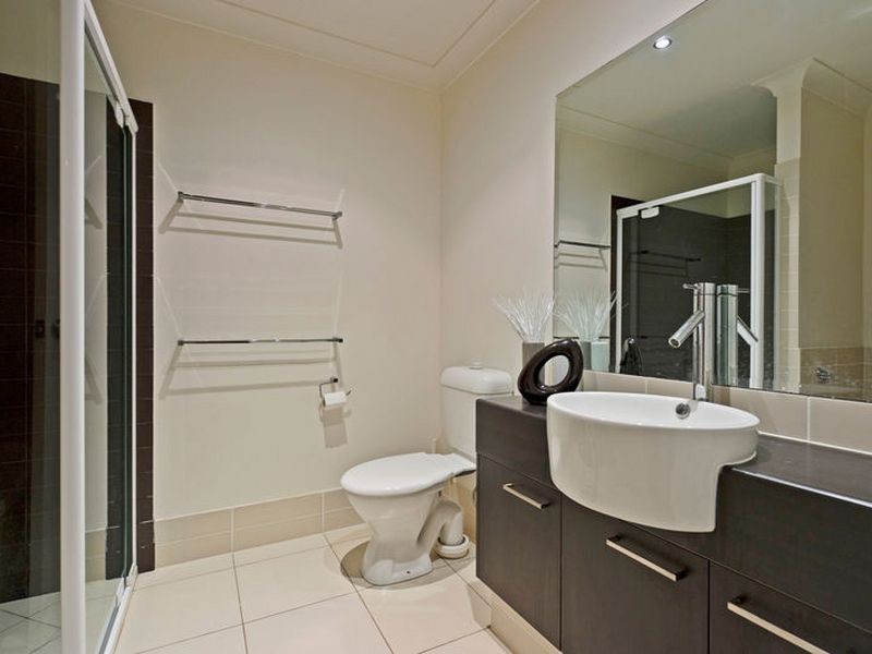 32/2 Jefferson Court, Upper Coomera QLD 4209