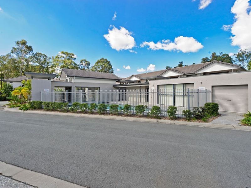 32/2 Jefferson Court, Upper Coomera QLD 4209