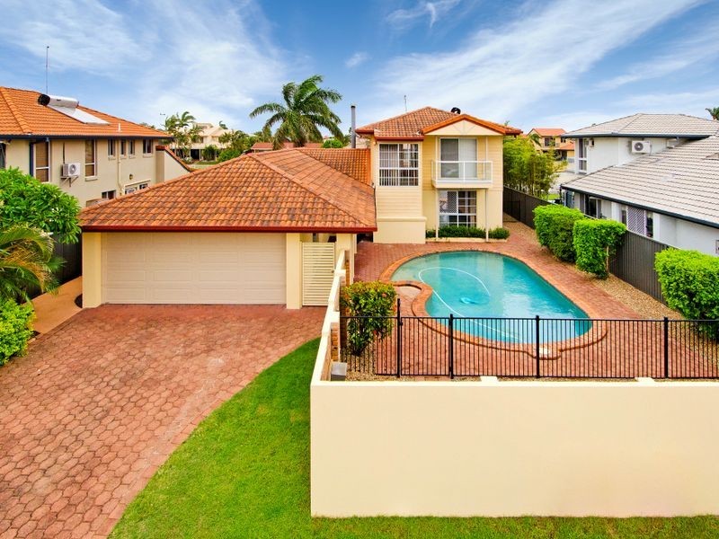 60 Oxley Drive, Paradise Point QLD 4216