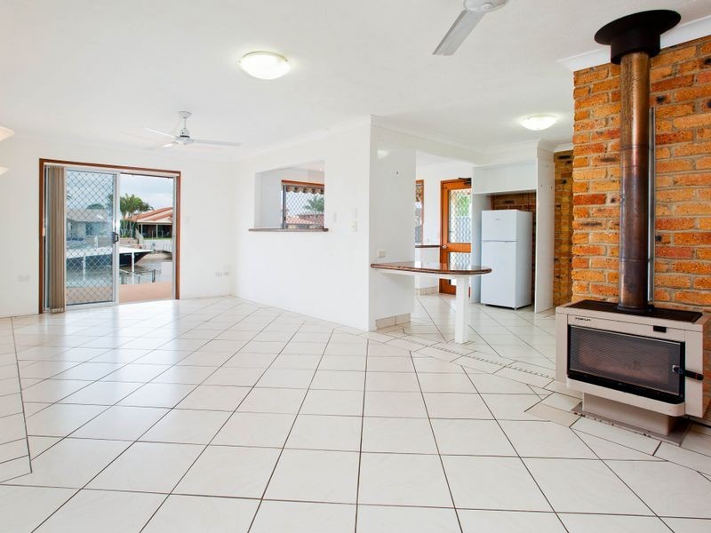 60 Oxley Drive, Paradise Point QLD 4216