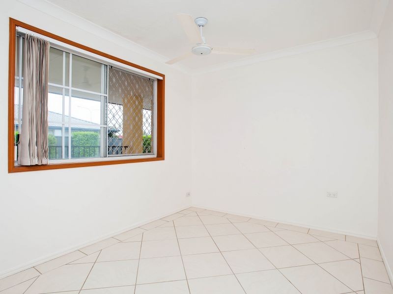 60 Oxley Drive, Paradise Point QLD 4216