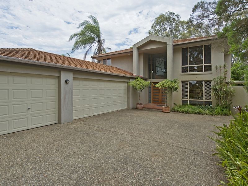 10 Tallara Street, Coombabah QLD 4216