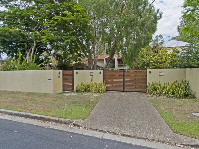 10 Tallara Street, Coombabah QLD 4216