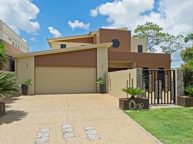1 Coomera Court, Helensvale QLD 4212