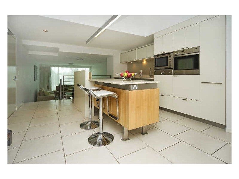 2109 Ephraim Island, Paradise Point QLD 4216