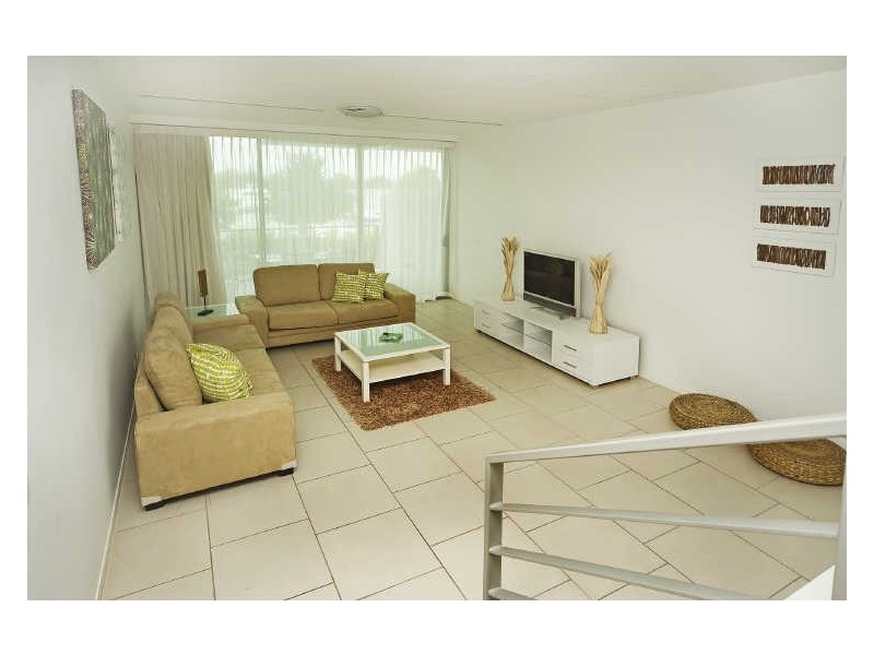 2109 Ephraim Island, Paradise Point QLD 4216