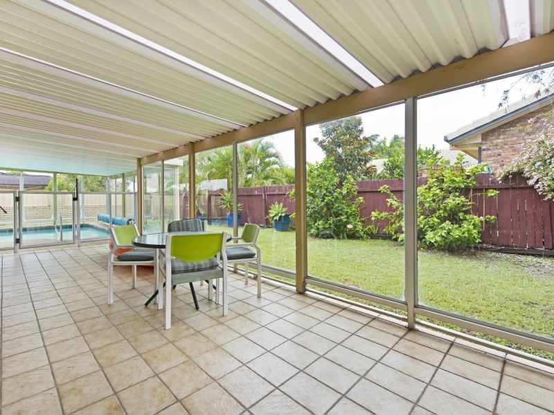 10 Anemone Avenue, Hollywell QLD 4216