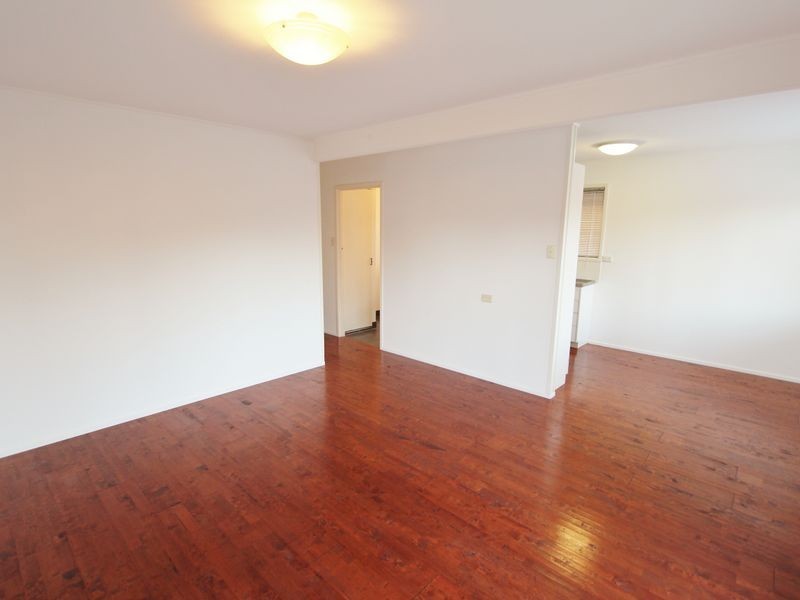 14 Goorawin Street, Runaway Bay QLD 4216