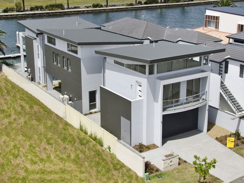 46 Harbour Rise, Hope Island QLD 4212