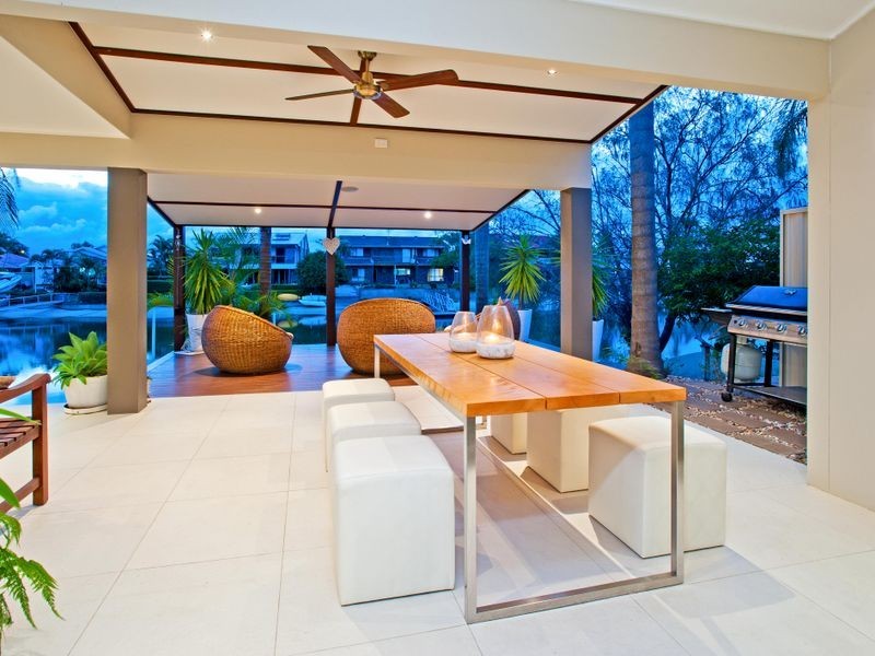 12 Seabreeze Street, Paradise Point QLD 4216