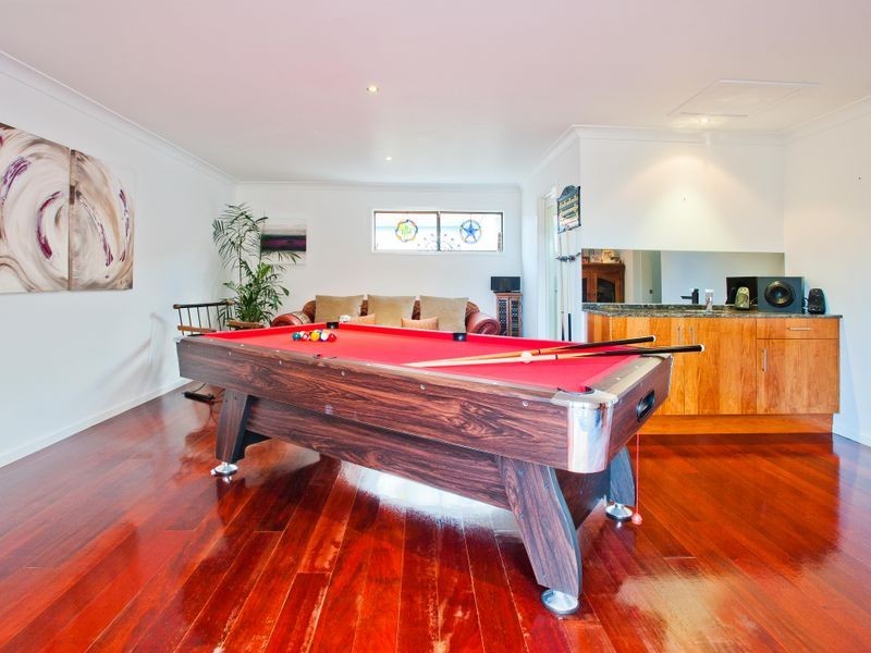 12 Seabreeze Street, Paradise Point QLD 4216